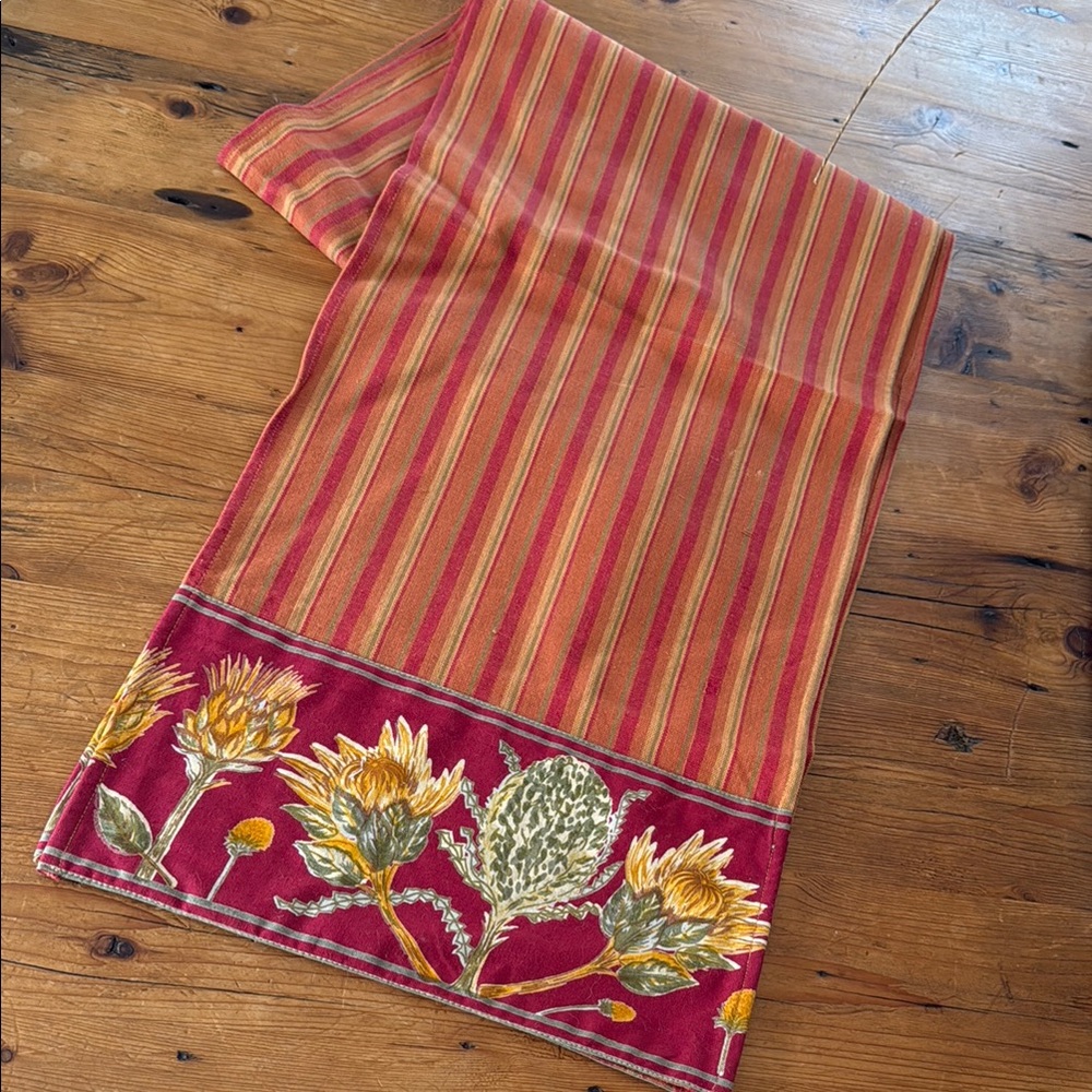 April Cornell Red striped table runner
